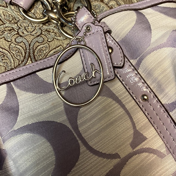 Purple hobo coach purse - Picture 2 of 4